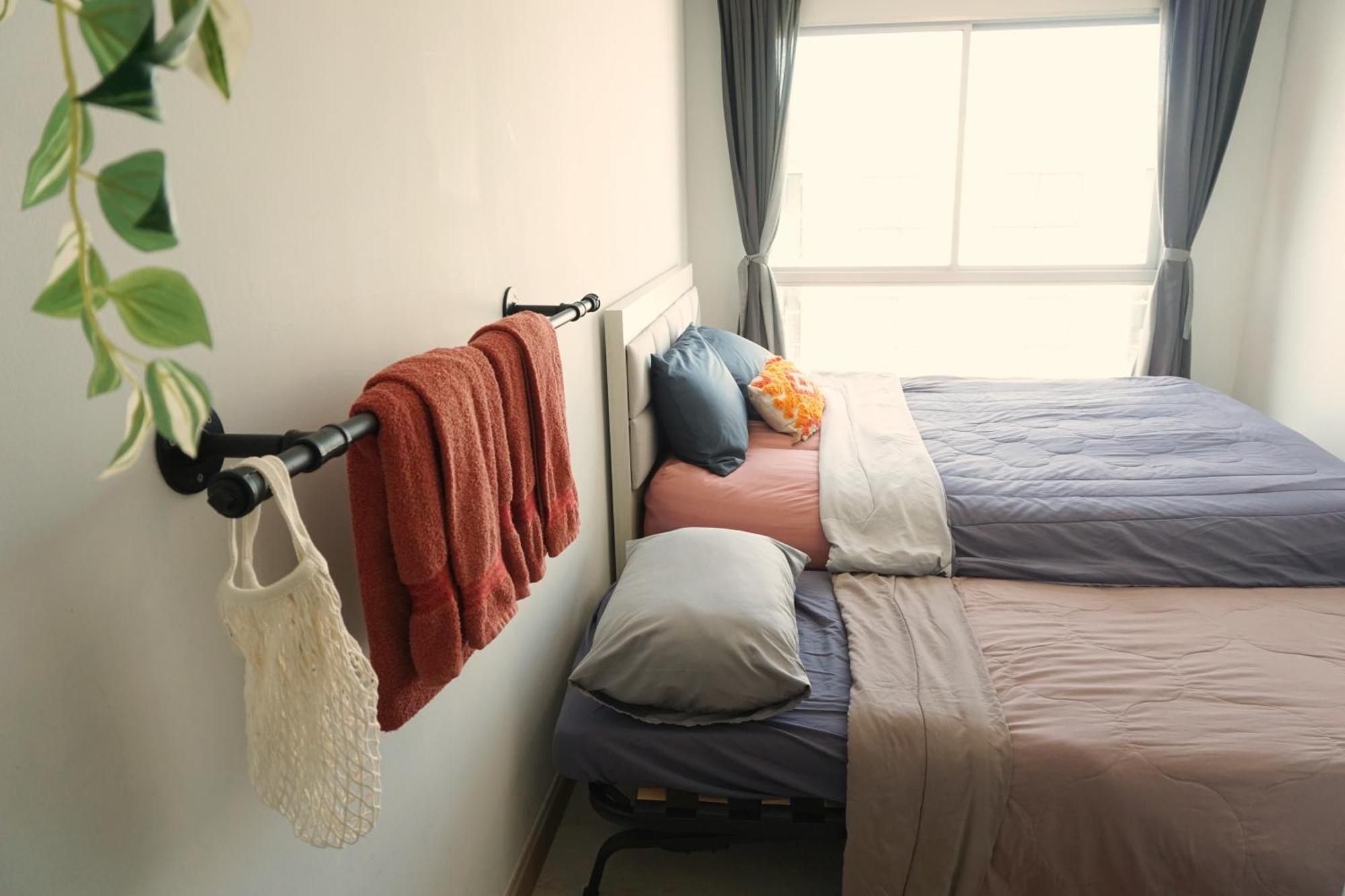 The Kith Plus Sukhumvit 113 By Blk Bangkok Habitación foto